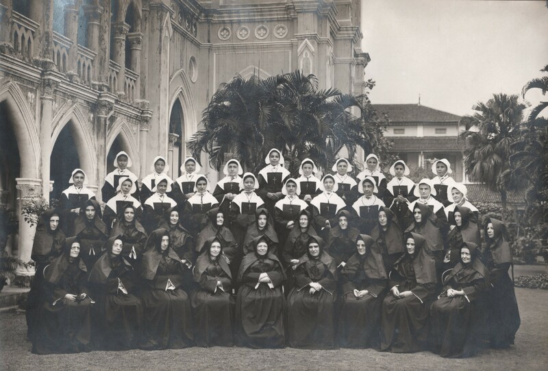 409_communaute_1922.jpg