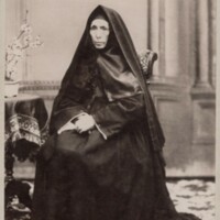 9N1_5_photo_mere_mathilde1_recto - Copie.jpg