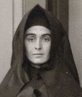LYNEwinnefred_421.jpg