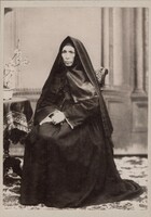 9N1_5_photo_mere_mathilde1_recto - Copie.jpg