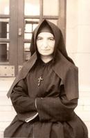 1J13-217_DEZESgenevieve_1955_4M8-4_v2.jpg
