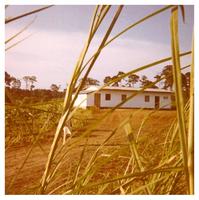 cameroun_case_makenene_1970_fondsCHIARADIA_v2.jpg